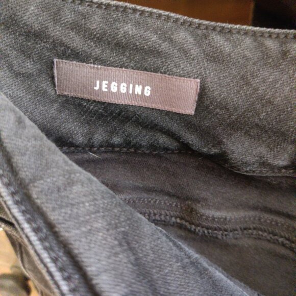 Torrid Black Distress Denim Jeggings & Stilettos/Martini Tee Bundle SZ XL/16 - Picture 10 of 16